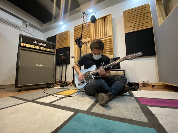 Valis Guitars - Test